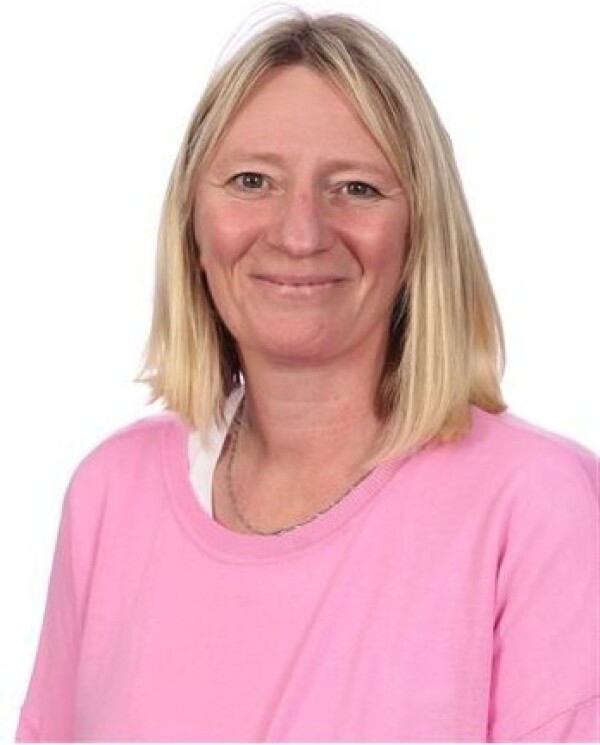 Mrs Bennison Image